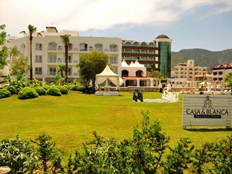 Готель Tekin Aparts 3*