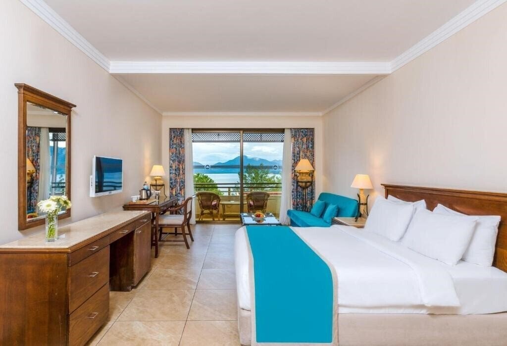 Панорама Labranda Mares Marmaris 5*