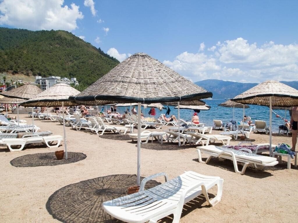 Панорама Fortuna Beach Hotel 4*