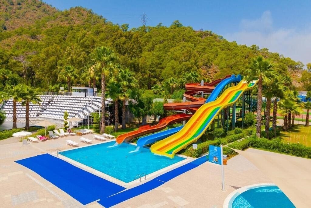 Вид Fortezza Beach Resort 5*