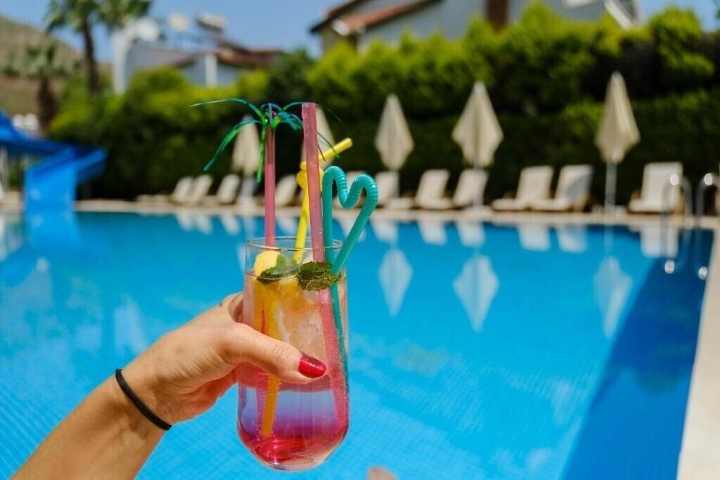 Вид Club Selen Hotel Icmeler 3*