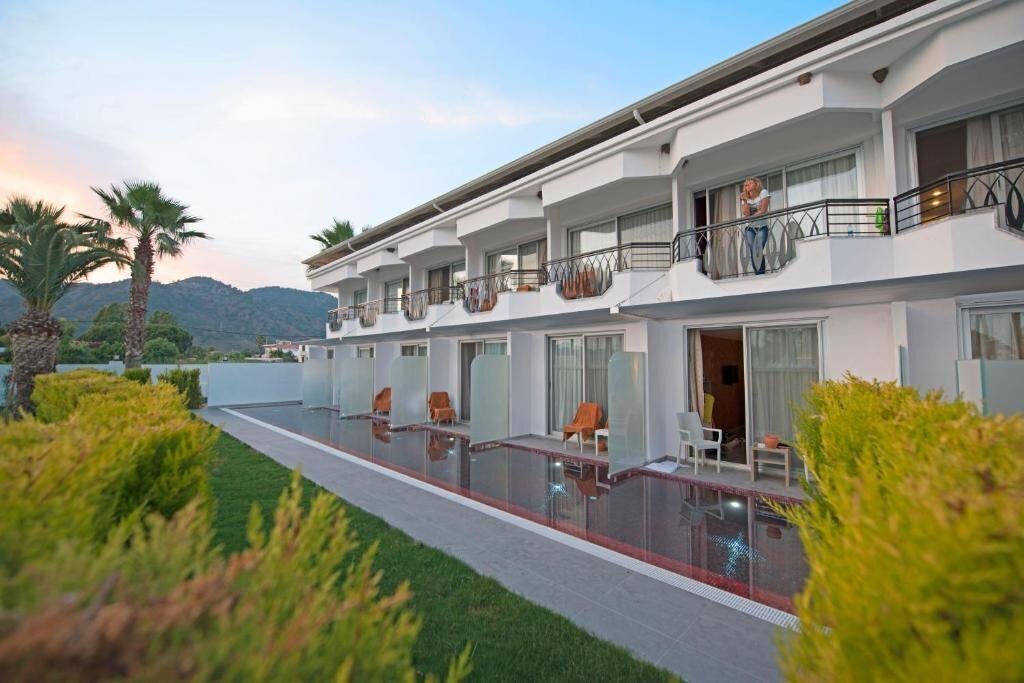 Картинка Voxx Marmaris Beach Resort 5*