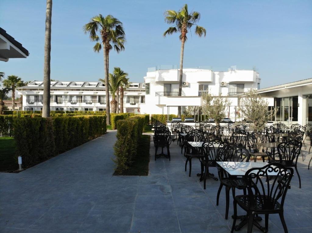 Территория Voxx Marmaris Beach Resort 5*