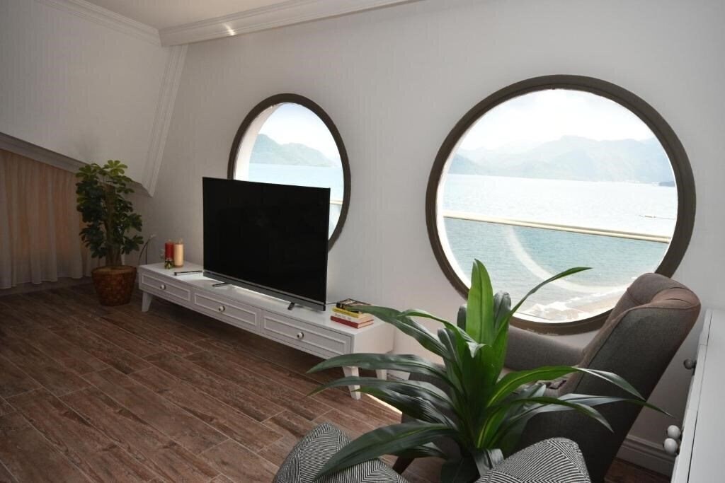 Панорама Aurasia Beach Hotel (ex. Yesil Hurma, Malibu Beach) 3*