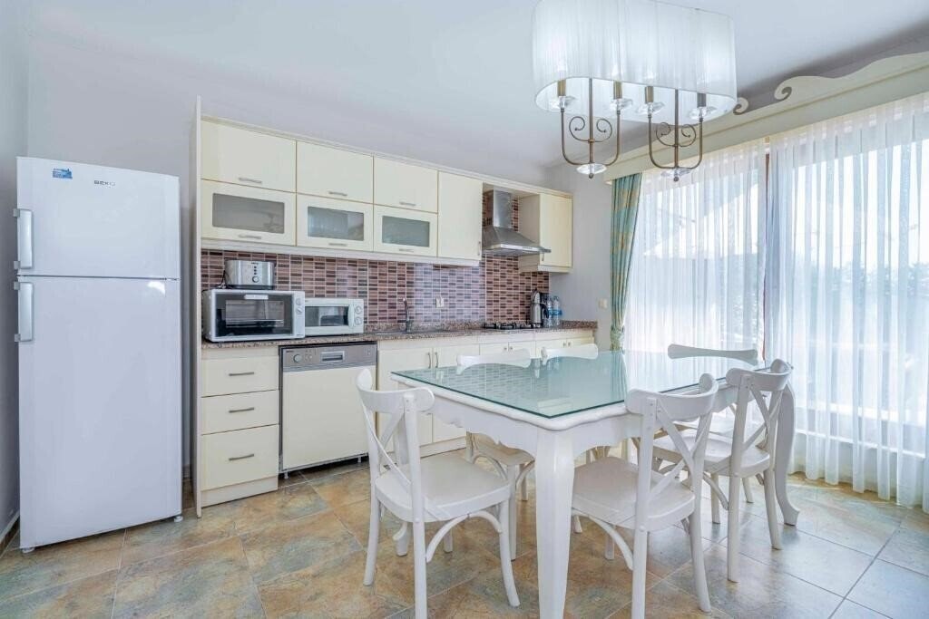 Картинка Alya Villa Boutique Otel 3*