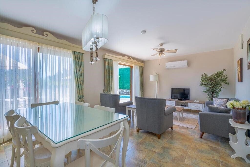 Панорама Alya Villa Boutique Otel 3*