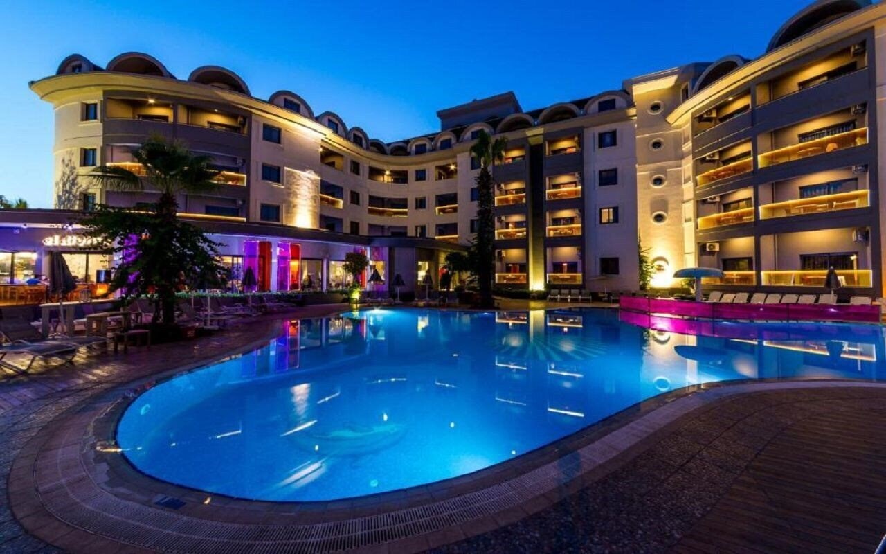 Фото Costa Mare Suites (ex. Cosmopolitan Resort) 4*