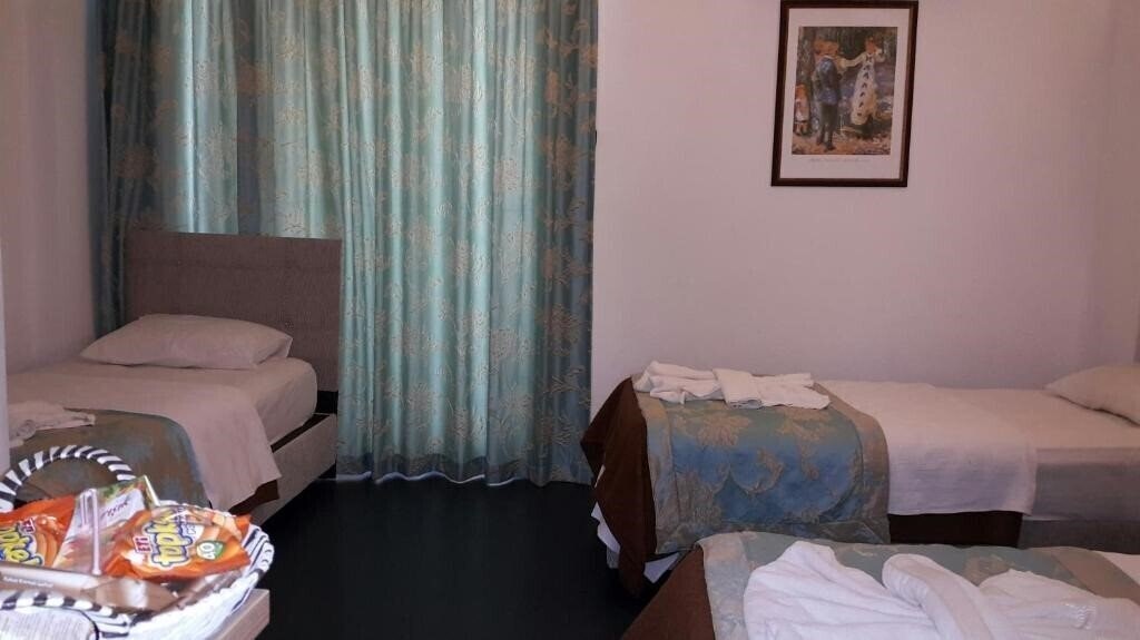 Панорама Angels Inn 3*