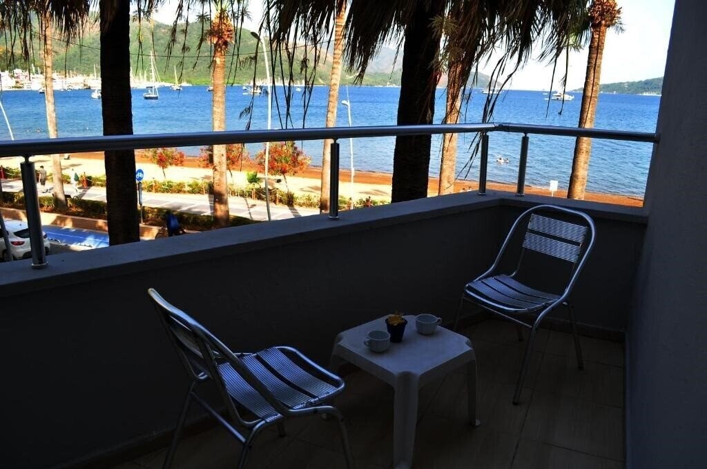 Готель Anadolu Hotel 2*