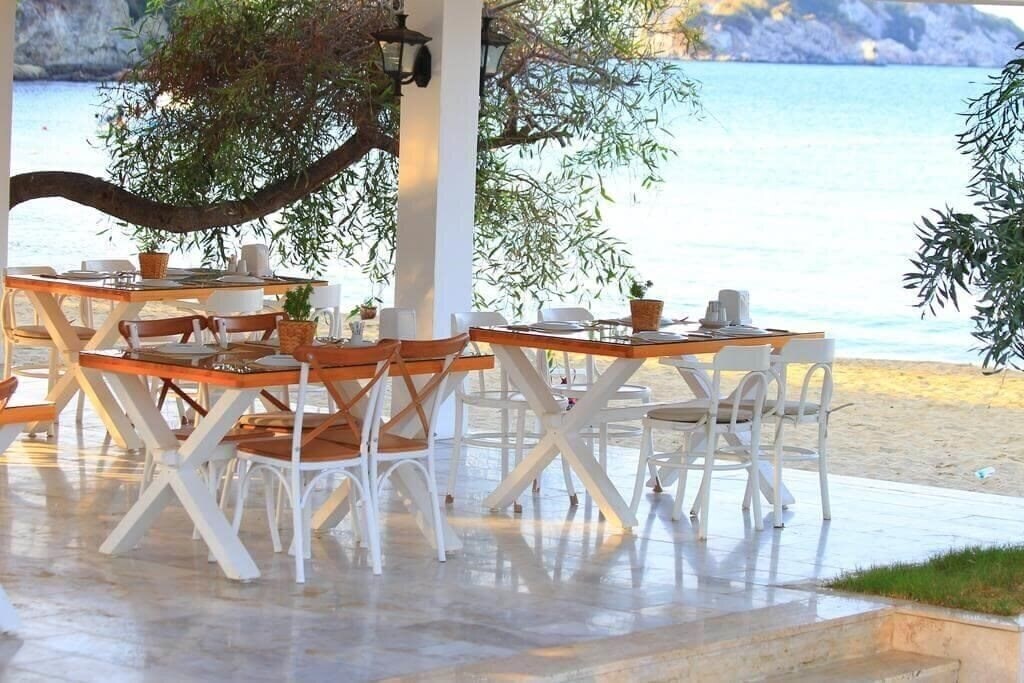 Панорама Palm Bay Beach Hotel 4*