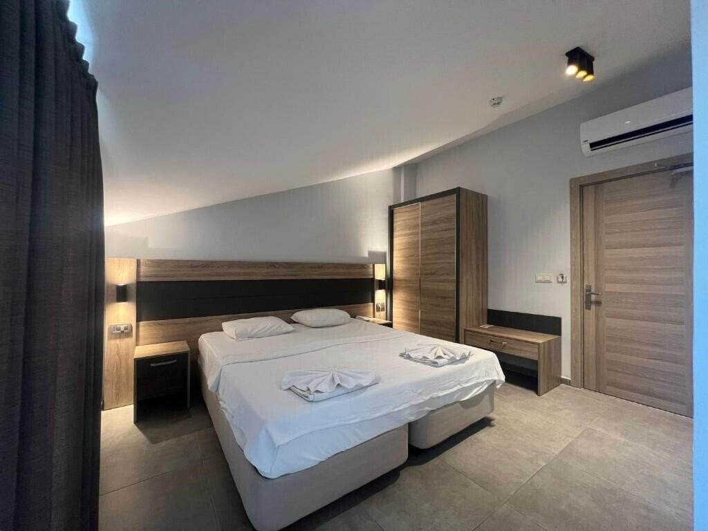 Фото Club Palm Garden Keskin Apart Hotel 3*