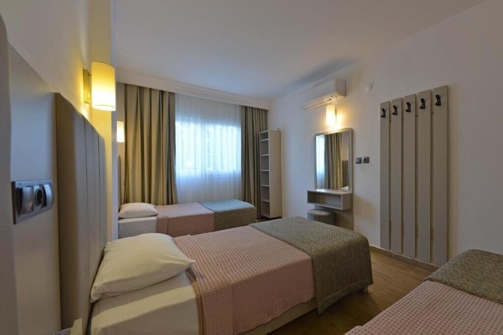 Фотографія Golden Orange Apart 3*