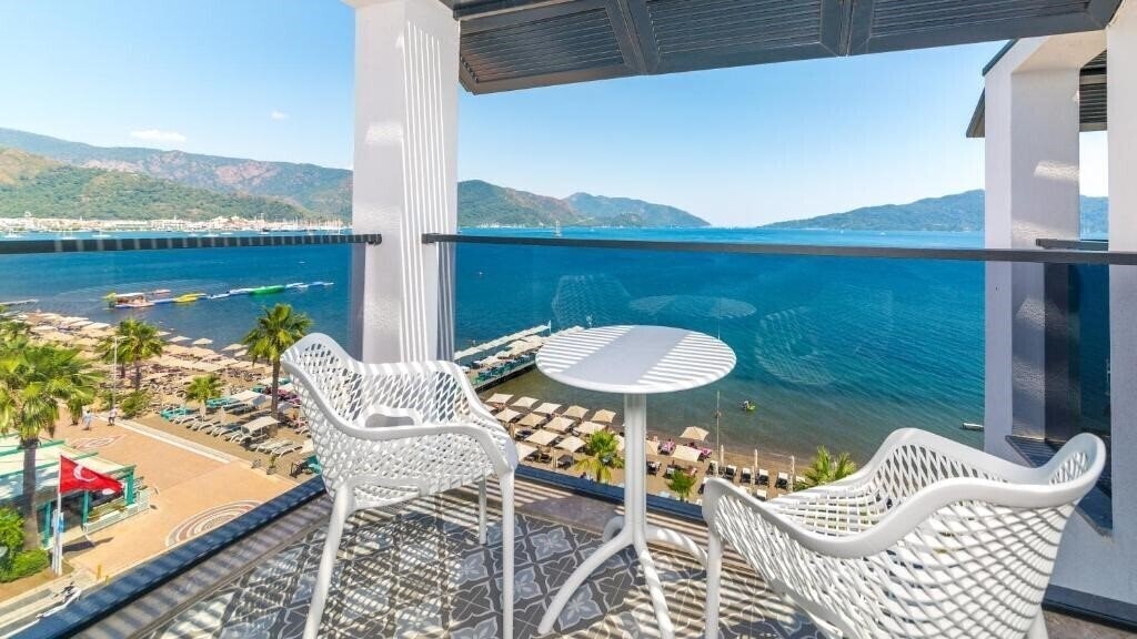 Територія Marmaris Beach Hotel 3*