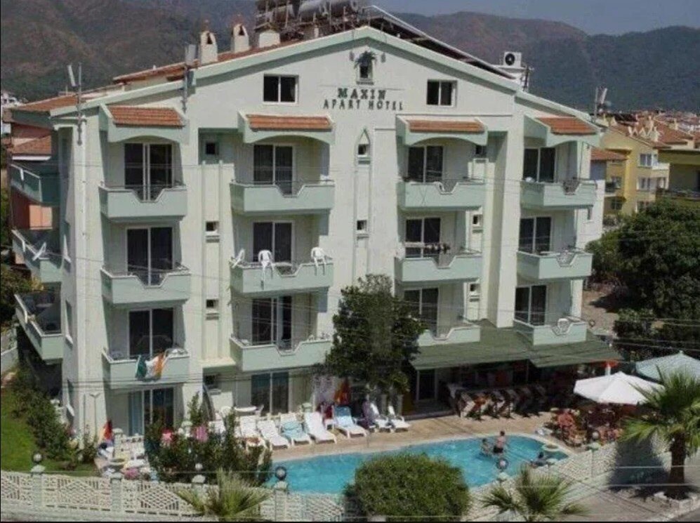 Отель Maxin Apart 3*
