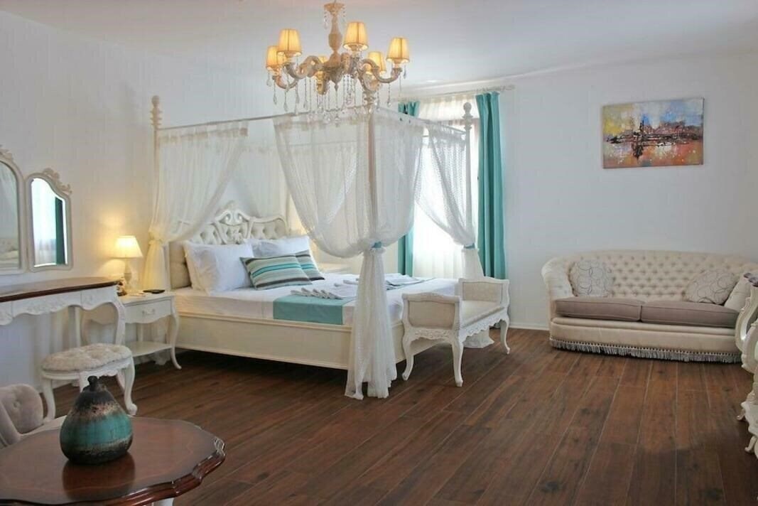 Апартаменты Poseidon Boutique Hotel & Yacht Club 4*