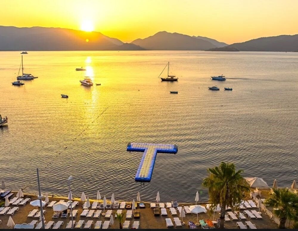 Територія Caprice Beach Hotel (ex. Luna Beach Deluxe Hotel ) 4*