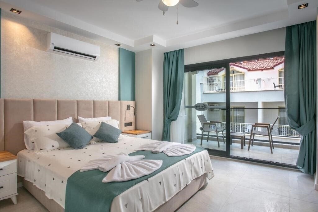 Апартаменти The Ivy Suites (ex. The Ivy Suites Luxury, Melita Apart Hotel) 4*