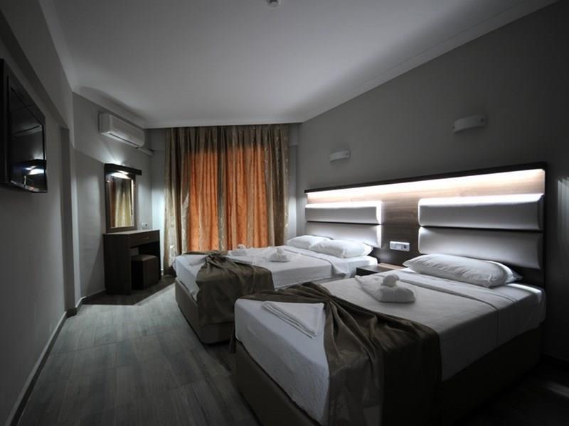 Вид Adler Hotel 3*