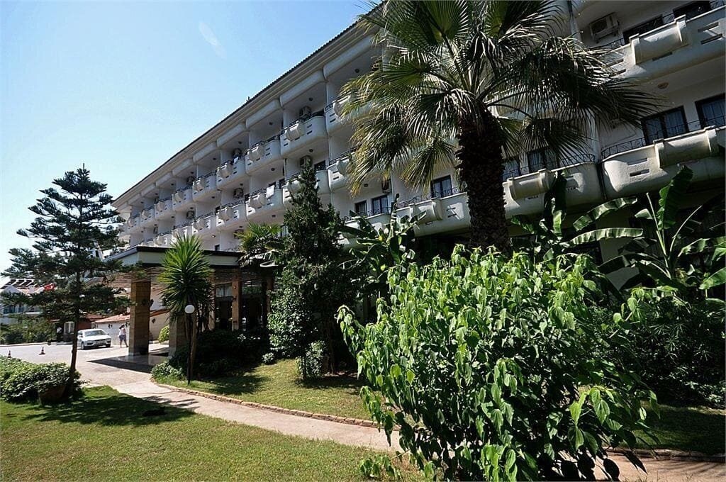 Панорама Pineta Club Hotel 4*