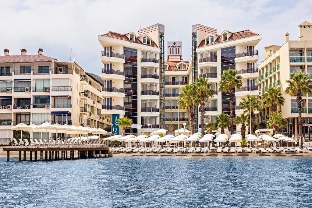 Панорама Poseidon Hotel 4*