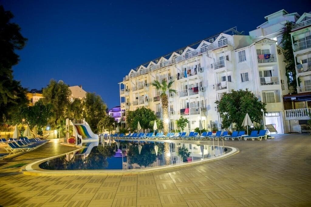 Панорама Halici Center Hotel 3*
