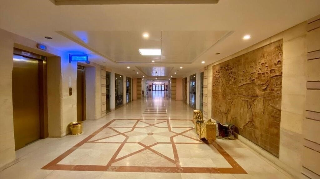 Панорама Perissia Hotel & Convention Center 5*