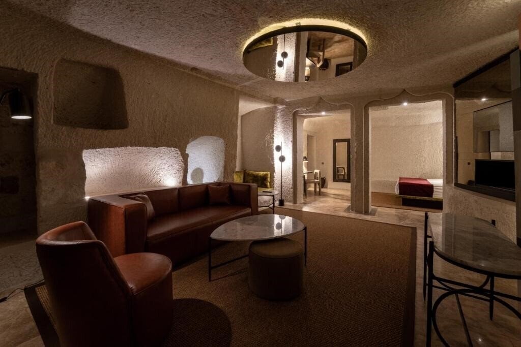 Апартаменты Artemis Cave Suites No Certificate 3*