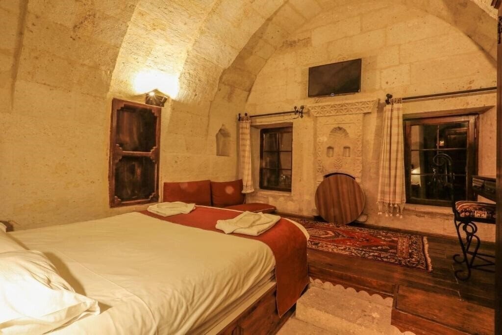 Територія Harkasos Cave Hotel 4*