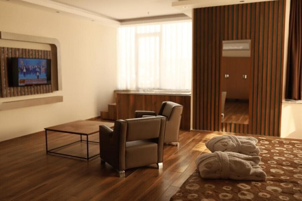 Апартаменти Emin Kocak Kapadokya Termal Hotel 5*