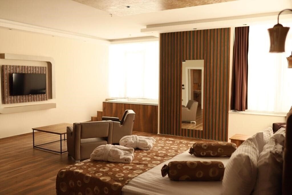 Панорама Emin Kocak Kapadokya Termal Hotel 5*