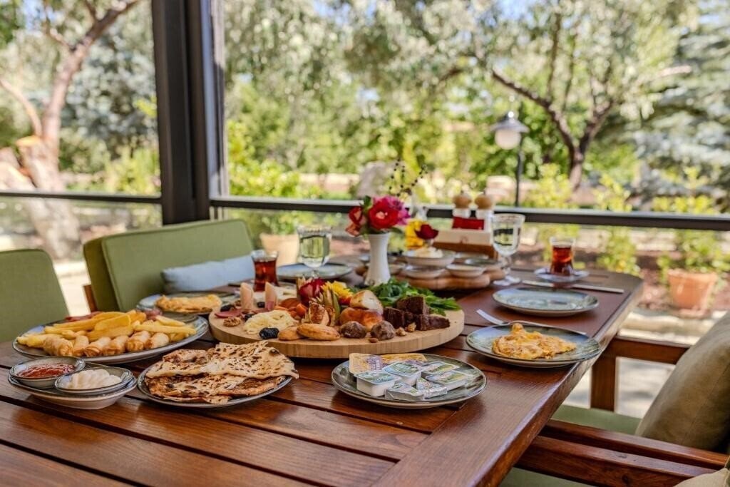 Вид Mdc Cave Hotel 3*