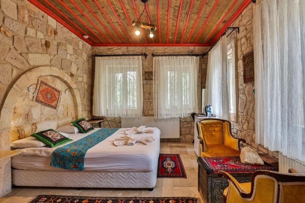 Картинка Luwian Stone House No Certificate 3*
