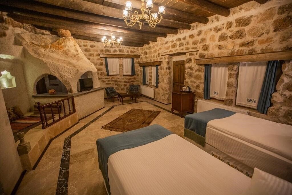 Фото Lavender Cave Hotel Sc 3*