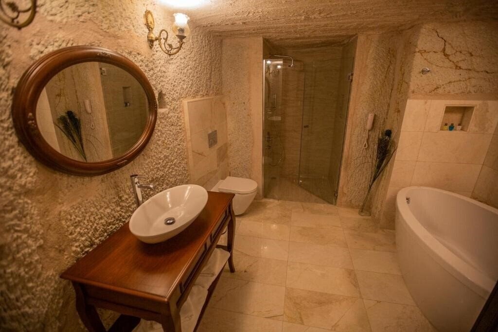 Вид Lavender Cave Hotel Sc 3*