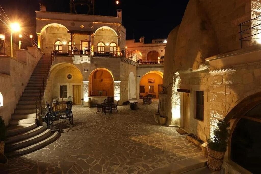 Отель Nox Cave Hotel 4*