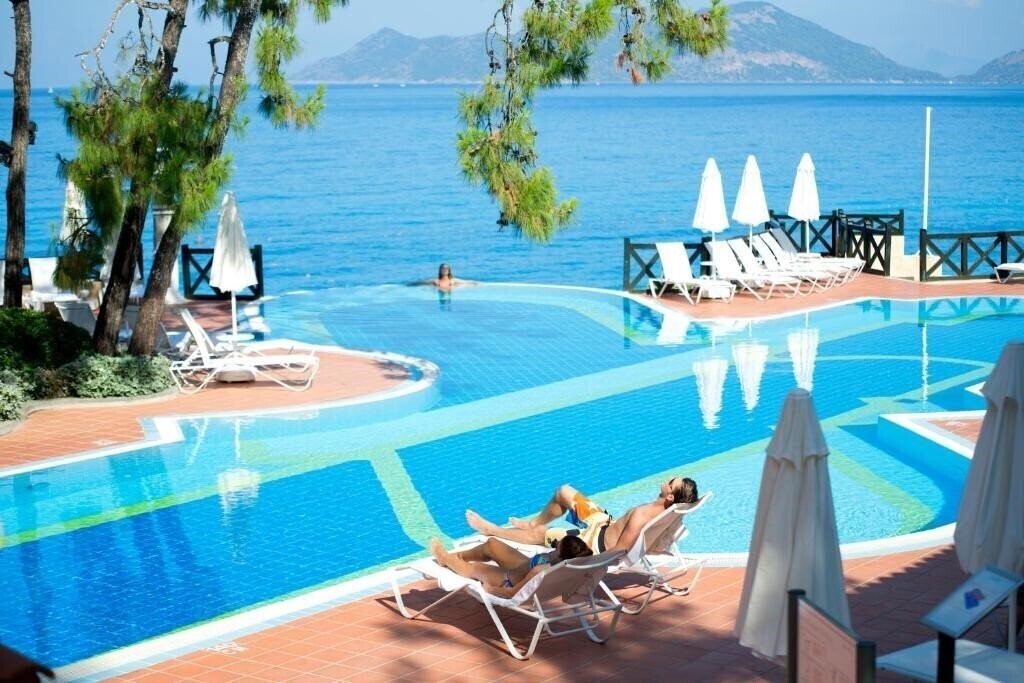Картинка Liberty Hotels Lykia Family (ex. Liberty Hotels Lykia World, Lykia Oludeniz Village) 5*