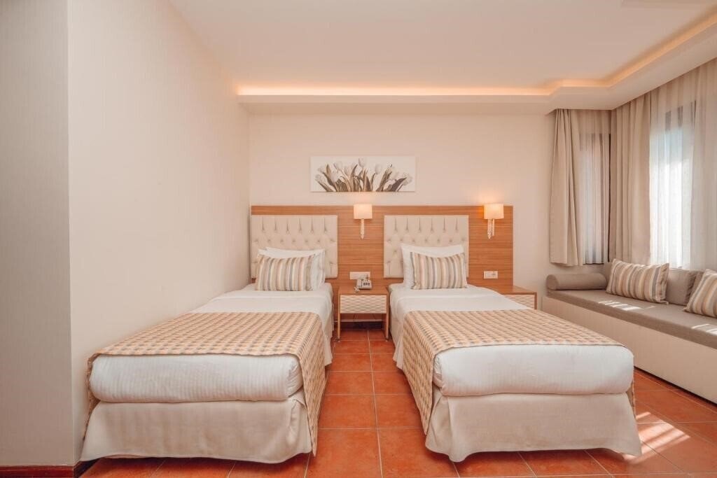 Территория Sundia by Liberty Suncity (ex. Club Sun City, Sun City Hotel Beach Club) 4*