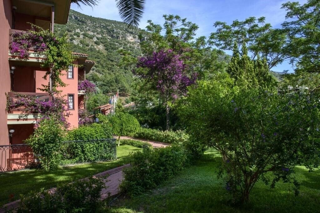 Апартаменты Sundia by Liberty Suncity (ex. Club Sun City, Sun City Hotel Beach Club) 4*