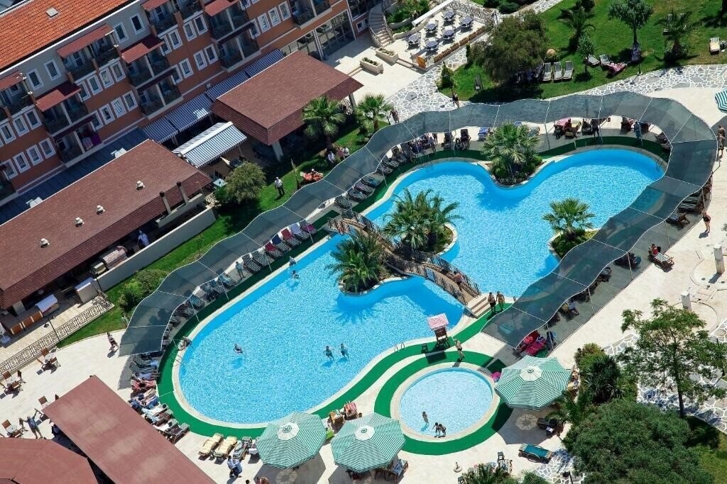 Панорама Club Yali Hotels & Resort 5*