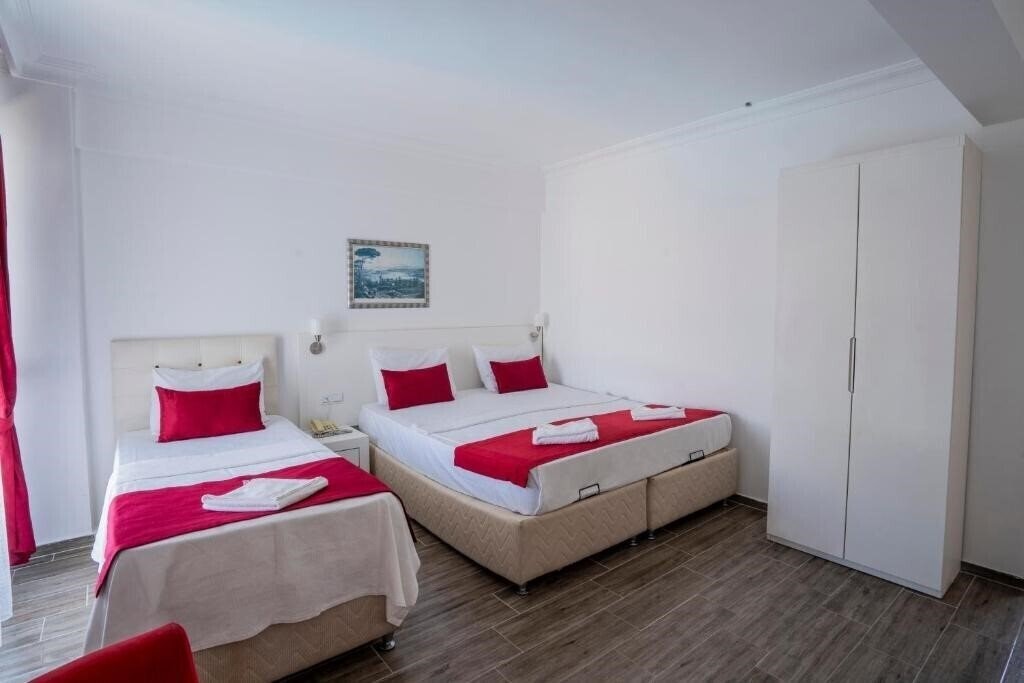 Фото Ayapam Hotel 4*