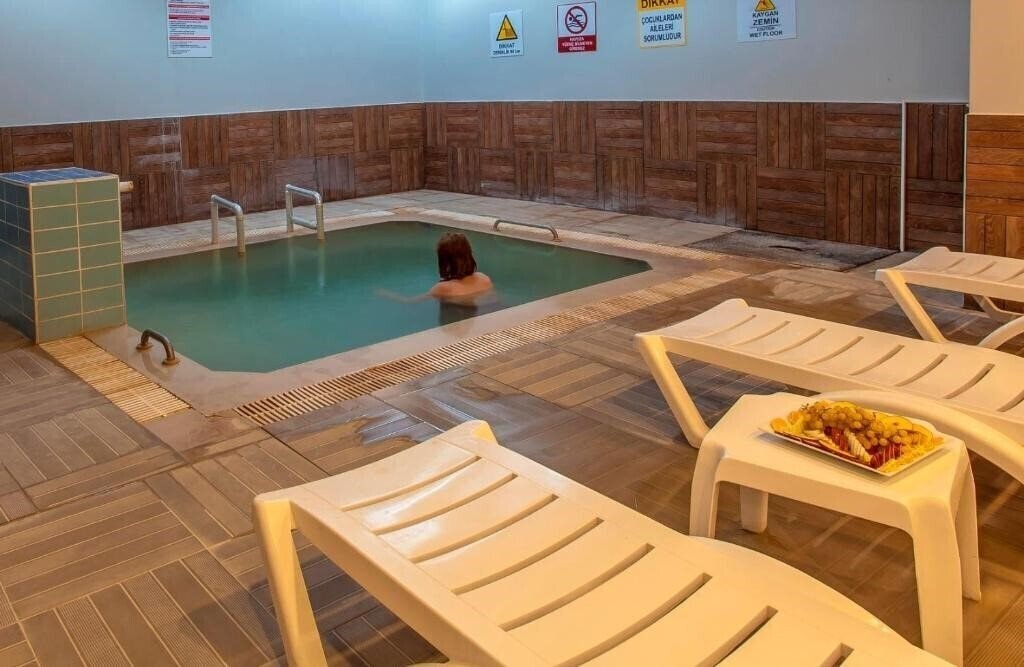 Апартаменти Pamukkale Termal Ece Otel (ex. Pamukkale Ece Otel) 3*