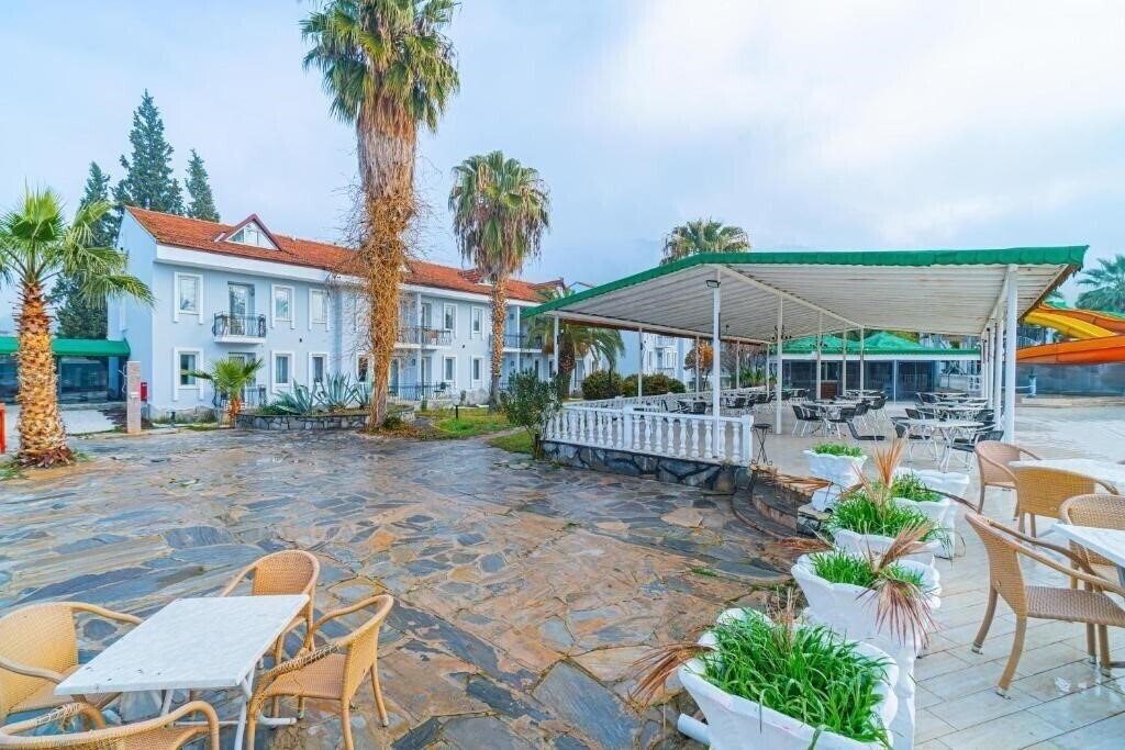 Вид May Thermal Pamukkale Hotel 4*
