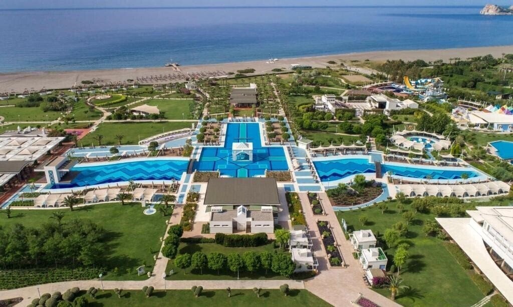 Готель Hilton Dalaman Sarigerme Resort & SPA (ex. Hilton Dalaman Golf Resort) 5*