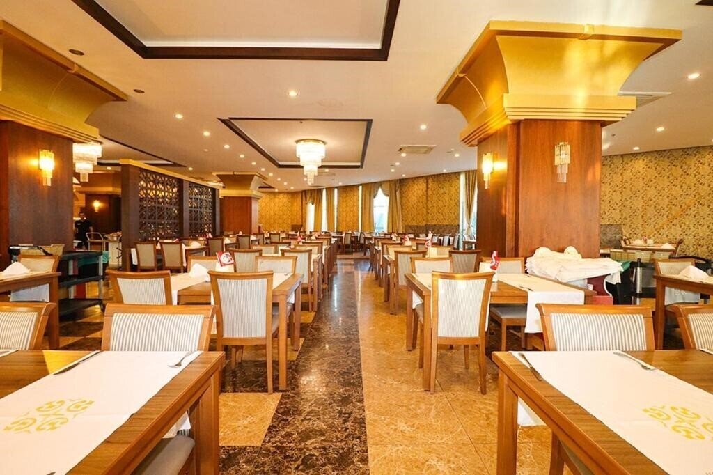 Картинка Throne Beach Resort & SPA (ex. Nilbahir Resort & Spa) 5*