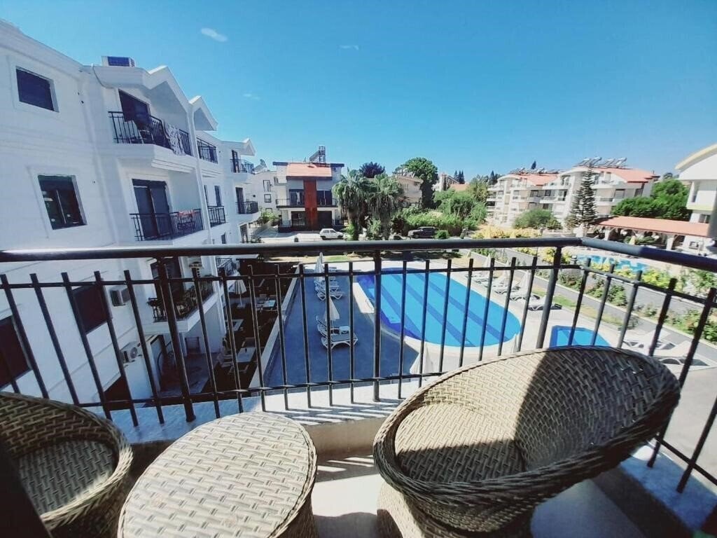 Фото Side by Lotus (ex. Mediterranean Garden Apart Hotel) 3*