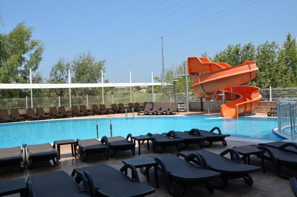 Фотография Holiday City Hotel (ex. Holiday Point Hotel City, Adella Side Hotel) 4*