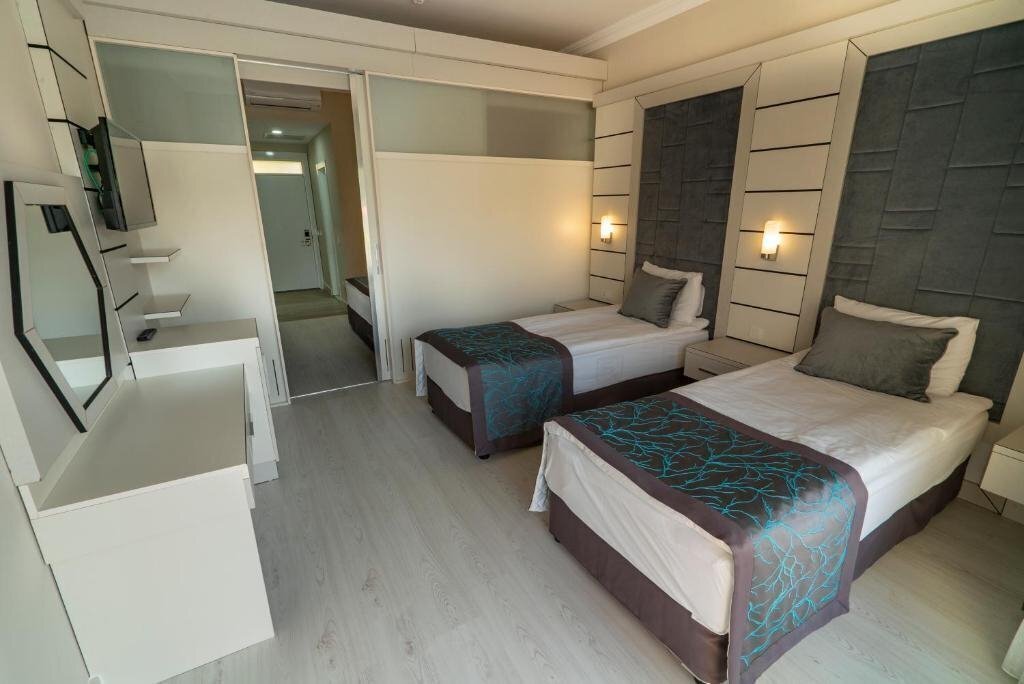 Вид Linda Resort Hotel 5*