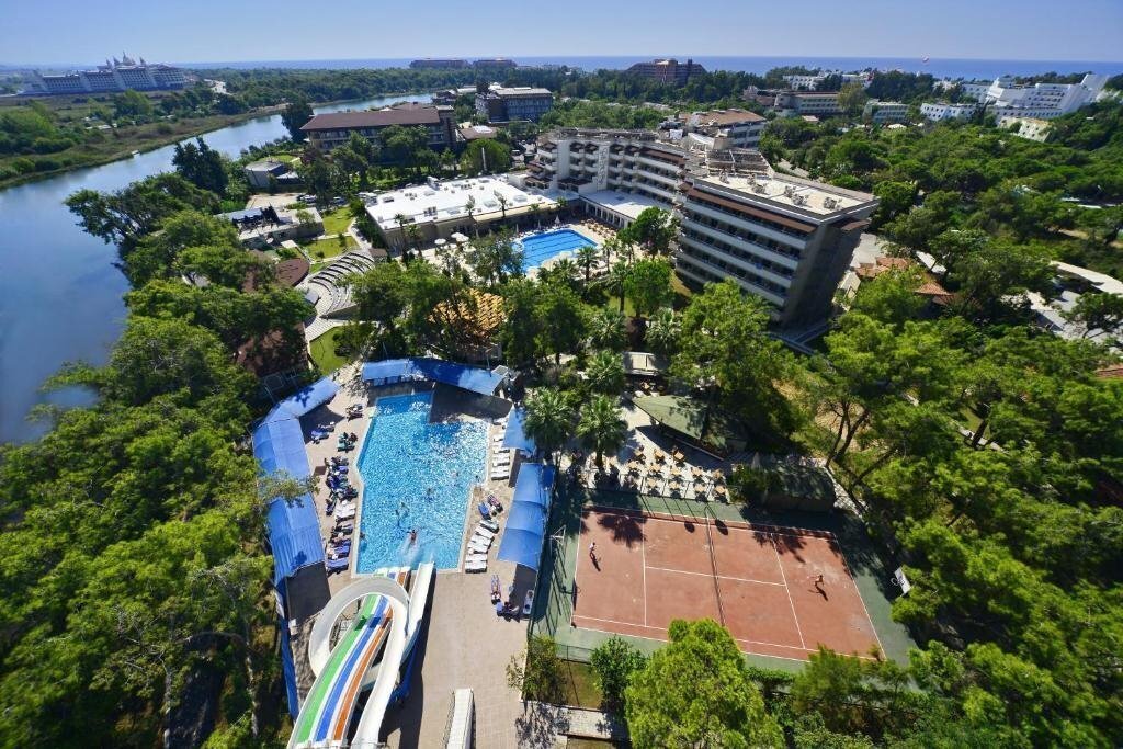 Отель Linda Resort Hotel 5*