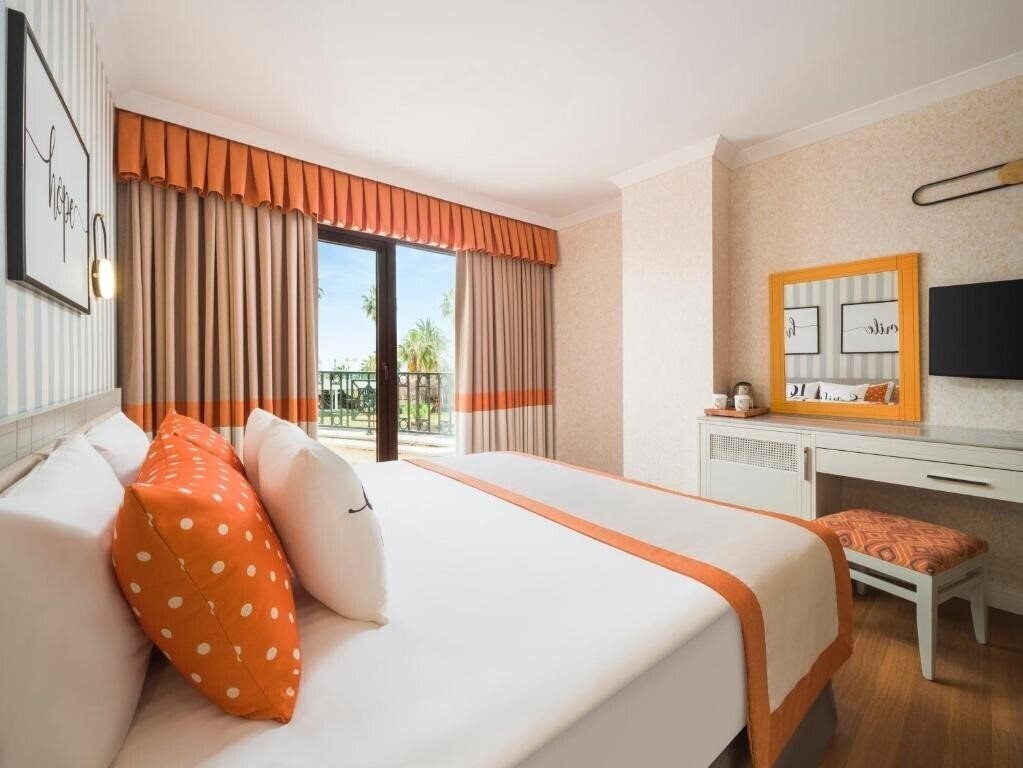 Территория Selectum Family Comfort Side (ex. Lyra Resort) 5*