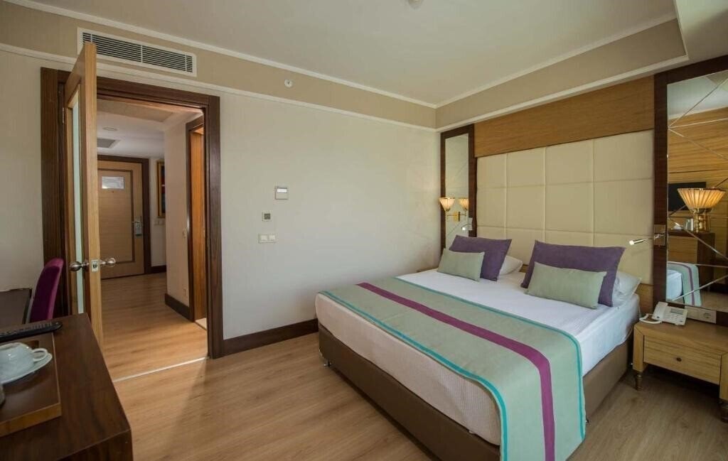 Апартаменты Dream World Aqua 5*